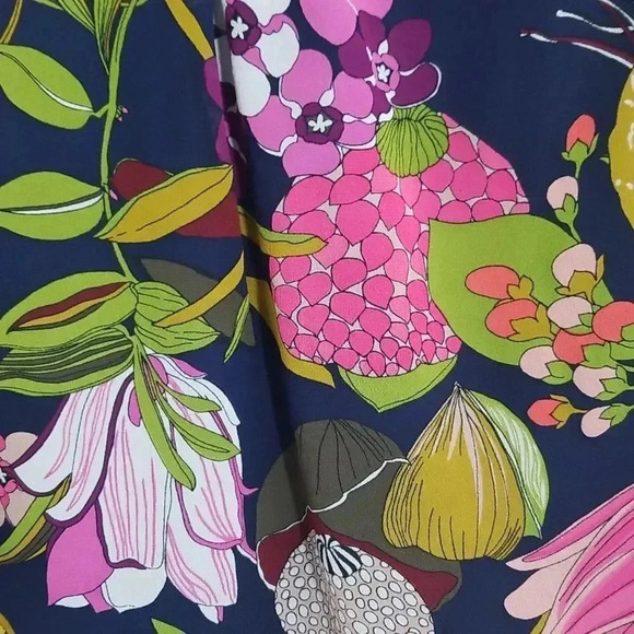 {Trina Turk} Retro Floral Print Blouse - Picture 9 of 13